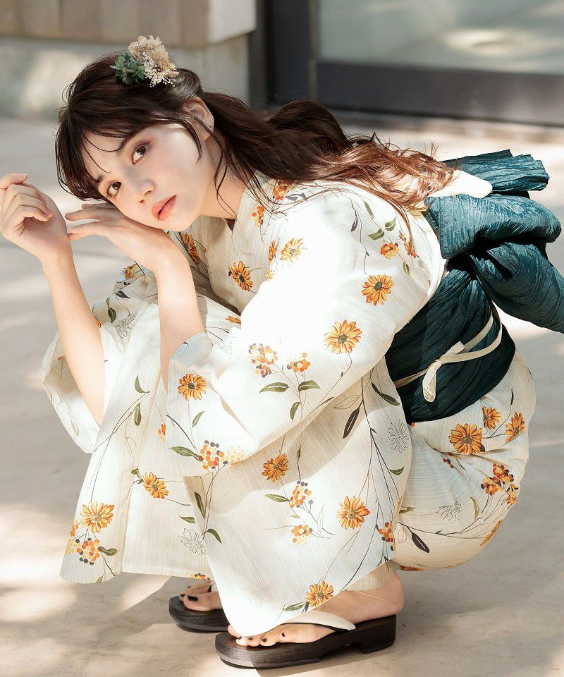 2024 浴衣5点セット(ゆかた・帯・下駄・着付けマニュアル・腰ひも  