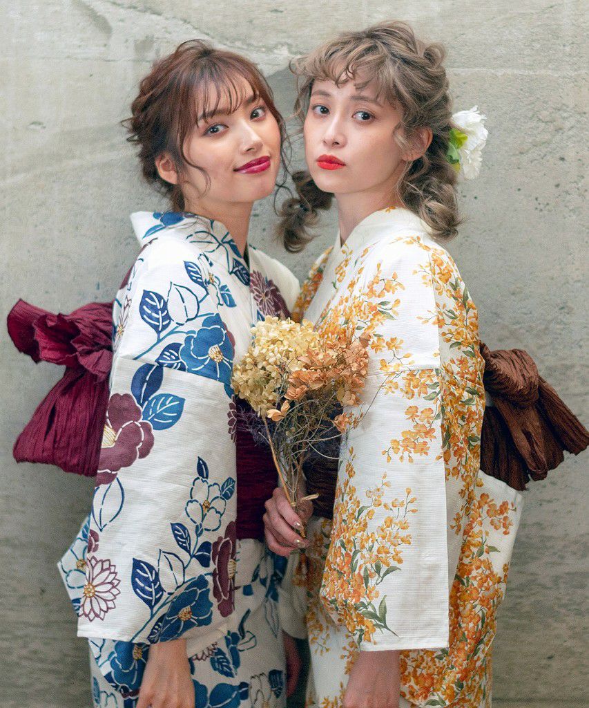 2025 浴衣5点セット(ゆかた・帯・下駄・着付けマニュアル・腰ひも  