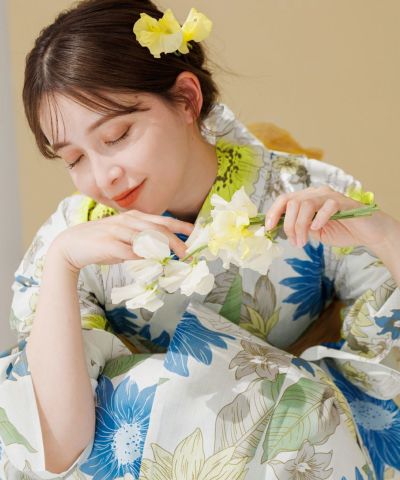 セパレート浴衣　DITA 燦々花あそび 2.燦々花あそび